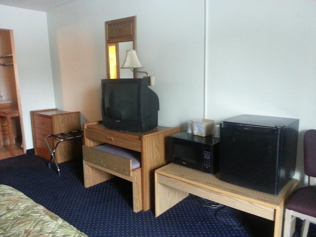 America'S Best Inn & Suites Clarksville Szoba fotó